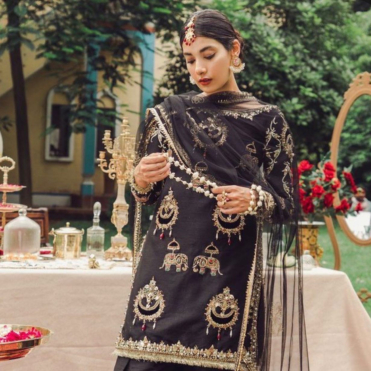 𝟑𝐩𝐢𝐞𝐜𝐞 𝐞𝐥𝐞𝐩𝐡𝐞𝐧𝐭 𝐤𝐚𝐭𝐭𝐚𝐧 𝐬𝐢𝐥𝐤