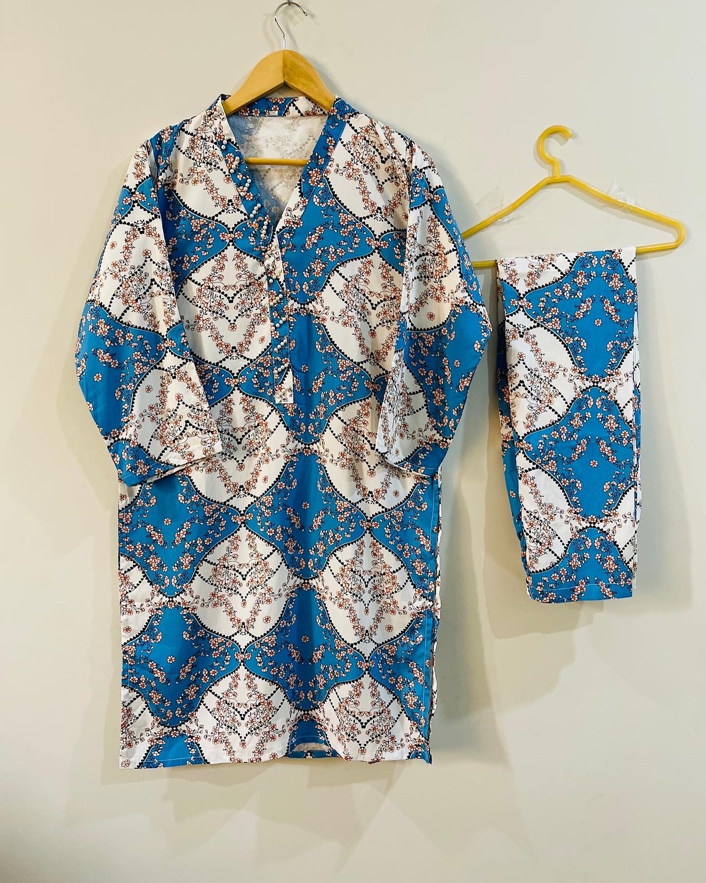 𝟐 𝐏𝐢𝐞𝐜𝐞 𝐩𝐫𝐢𝐧𝐭𝐞𝐝 𝐥𝐢𝐧𝐞𝐧