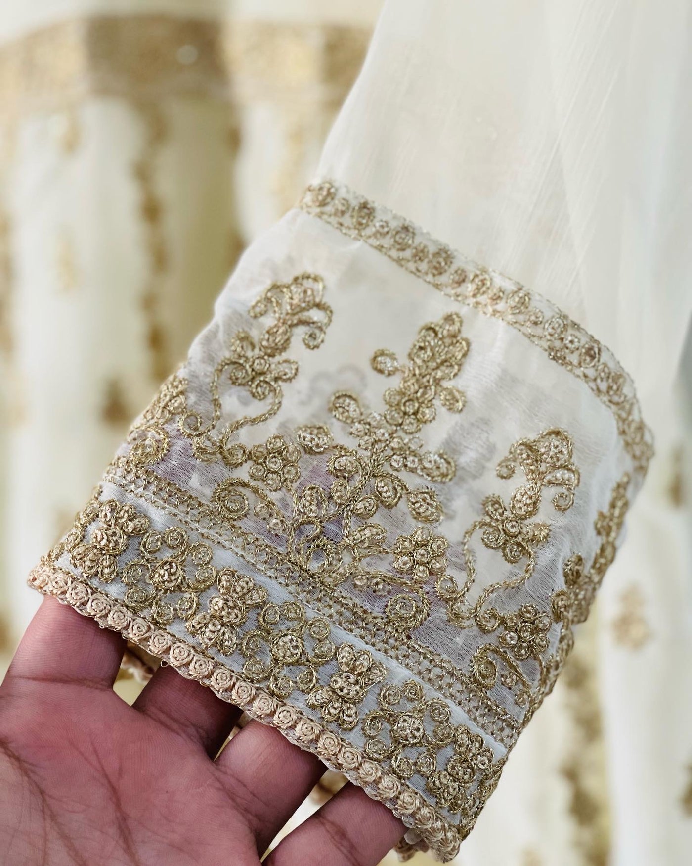 𝟐 𝐏𝐢𝐞𝐜𝐞 𝐓𝐢𝐥𝐚 𝐜𝐡𝐢𝐟𝐟𝐨𝐧 𝐟𝐫𝐨𝐜𝐤