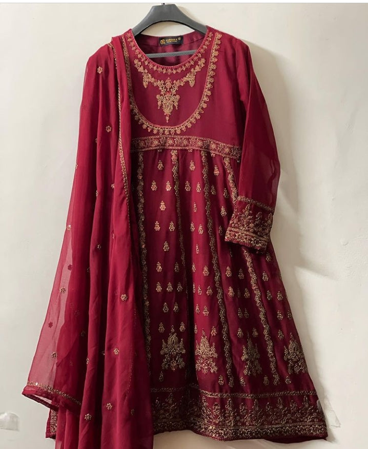 𝟐 𝐏𝐢𝐞𝐜𝐞 𝐓𝐢𝐥𝐚 𝐜𝐡𝐢𝐟𝐟𝐨𝐧 𝐟𝐫𝐨𝐜𝐤