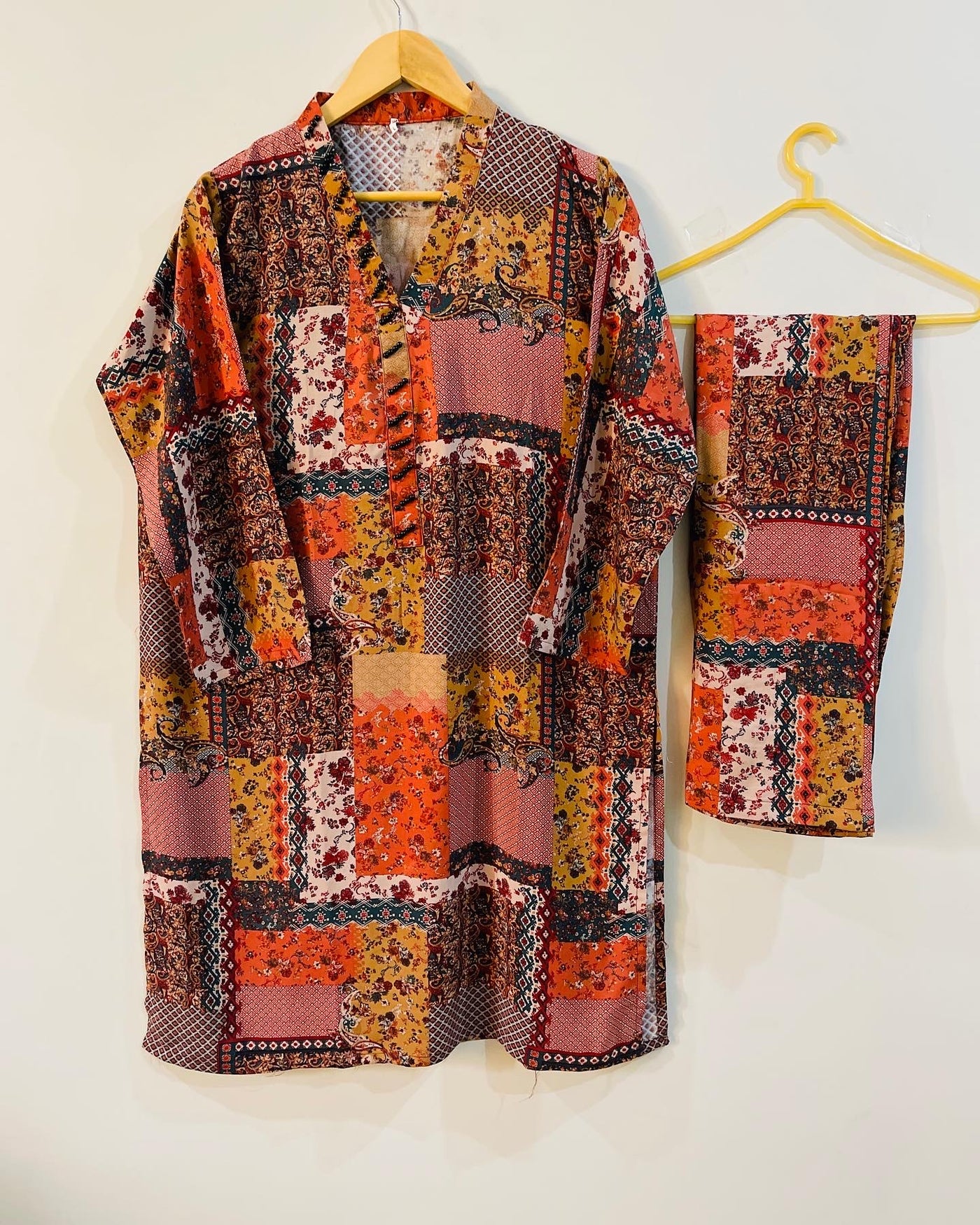 𝟐 𝐏𝐢𝐞𝐜𝐞 𝐩𝐫𝐢𝐧𝐭𝐞𝐝 𝐥𝐢𝐧𝐞𝐧