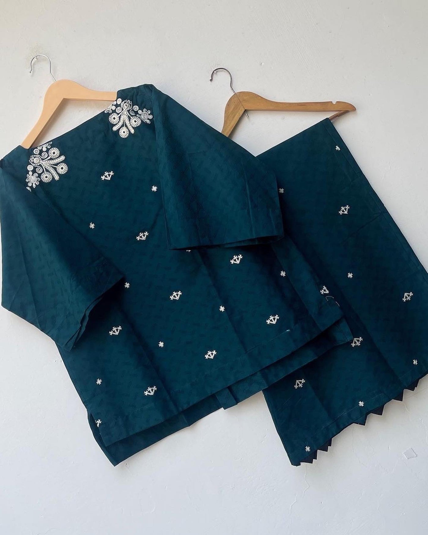 𝟐 𝐩𝐢𝐞𝐜𝐞 𝐉𝐚𝐪𝐮𝐚𝐫𝐝 𝐥𝐚𝐰𝐧